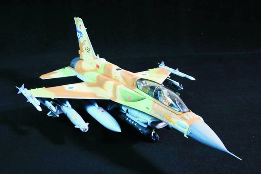 ❪訳有りオマケ付き❫キネティックKinetic F-16I SUFA 1/48 訳有りオマケ付き❫キネティックKinetic F-16I SUFA 1/48 F-16I